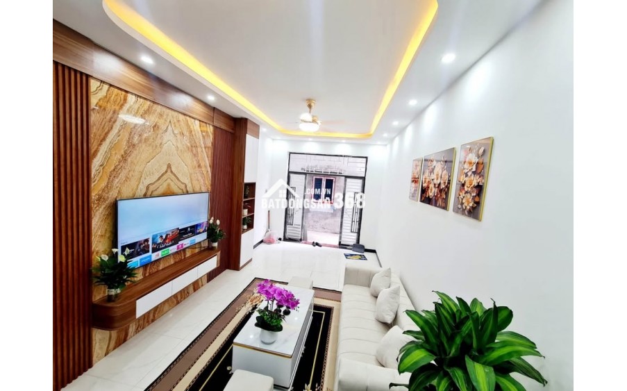 Bán nhà đẹp Văn Phú ngõ thông thoáng 2 ô tô tránh 4 tầng 59m2, tặng toàn bộ
 nội thất cao cấp giá chào 11,9Tỷ