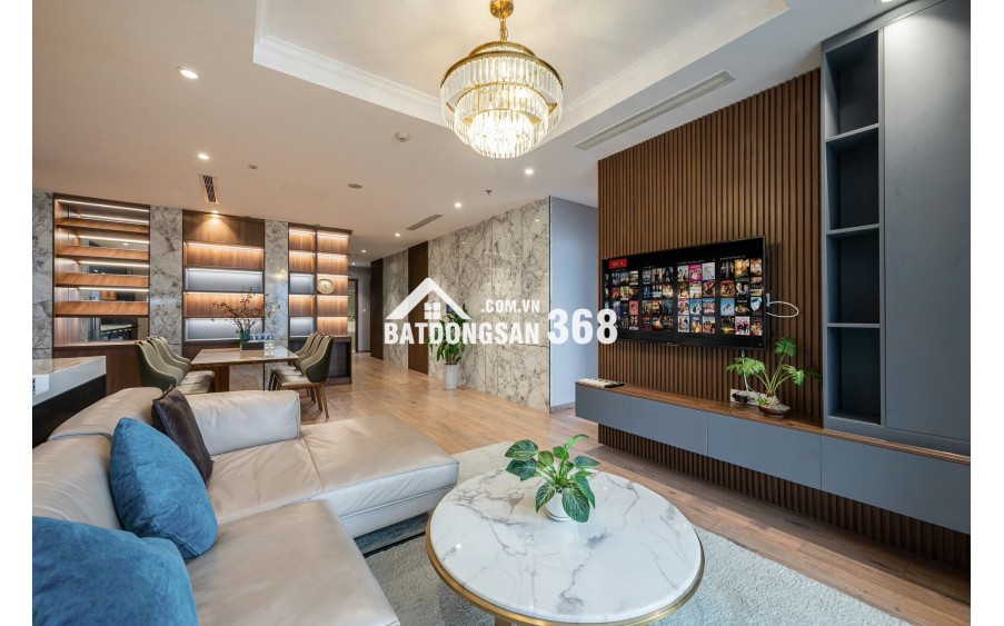 Ra gấp căn hộ 2PN Vinhomes Ba Son 8m2 giá 4.5ty