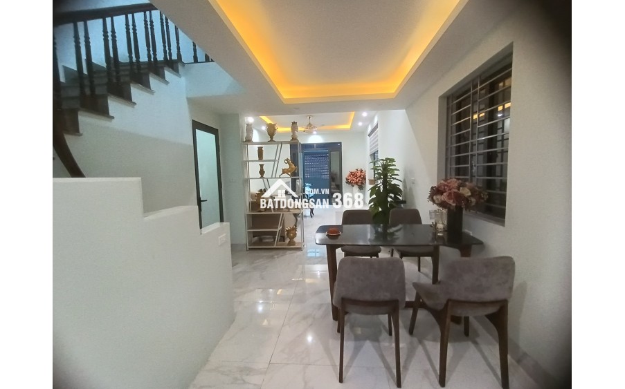 NÓNG!!! MẶT PHỐ TÂY SƠN – KINH DOANH SIÊU ĐỈNH – VỈA HÈ THÊNH THANG – 32M² CHỈ 10,5 TỶ