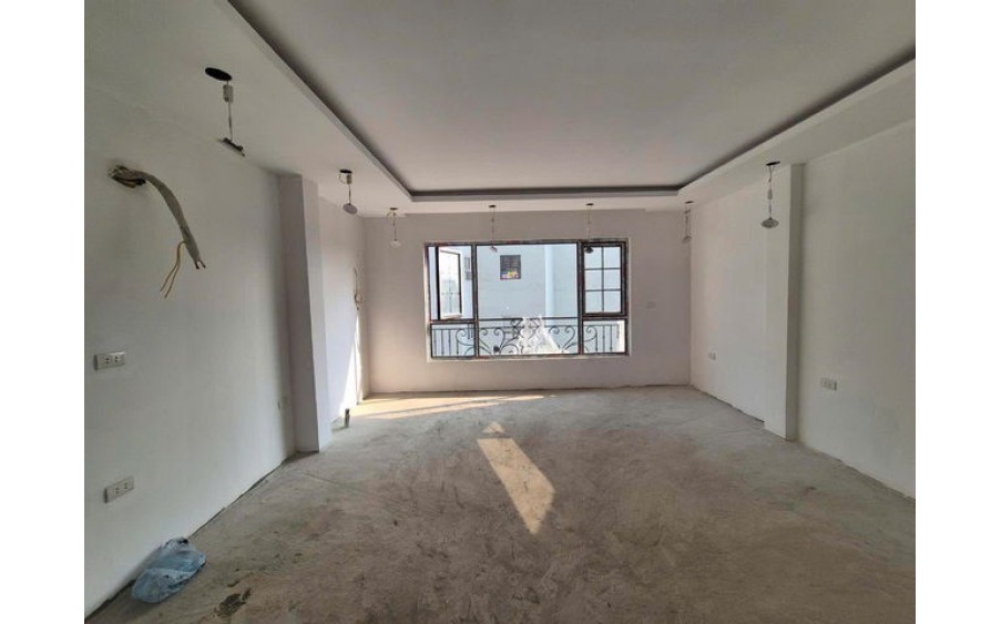 Bán nhà Định Công Hạ- Hoàng Mai, DT 37m x 7 tầng. Thang máy, ô tô đỗ cửa, kinh doanh