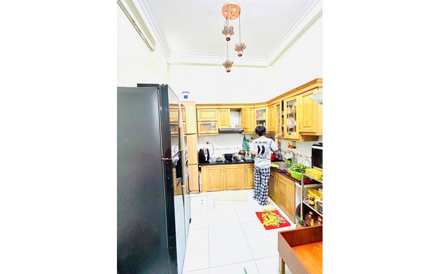 Bán nhà Nam Dư - Lĩnh Nam - Hoàng Mai, DT 33m x 4 tầng, Ô tô vào nhà, ngõ thoáng