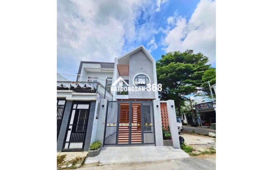 BÁN NHÀ PHỐ MT PHẠM VĂN HAI, BÌNH CHÁNH – SHR GIÁ CHỈ 2 TỶ 8