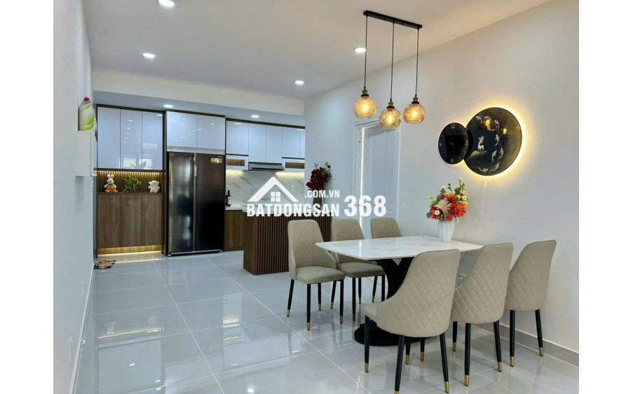 Cần bán nhanh căn hộ sân vườn sky garden 2,PMH, Q7, 3 PN nhà mới đẹp, giá chỉ 7,4 tỷ