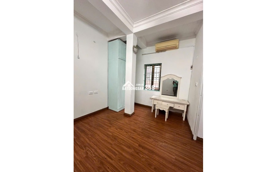 CHỈ 1,98 TỶ SỞ HỮU NGAY NHÀ 1 TẦNG FULL NỘI THẤT – NGÕ RỘNG 2M – CẠNH ROYAL CITY – SỔ RIÊNG – Ở NGAY