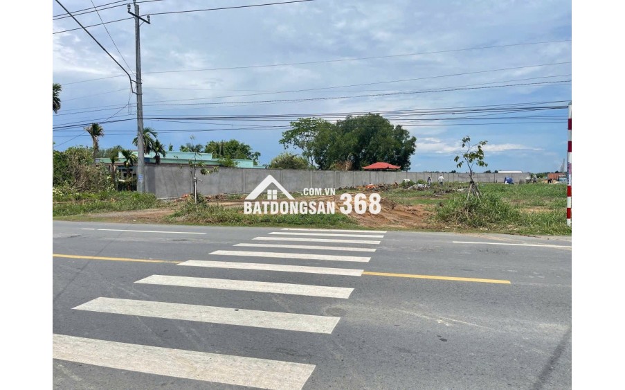 Bán đất MT QL50, 100m2 5x20m.Giá 700triệu. TP Gò Công.SHR sang sổ ngay