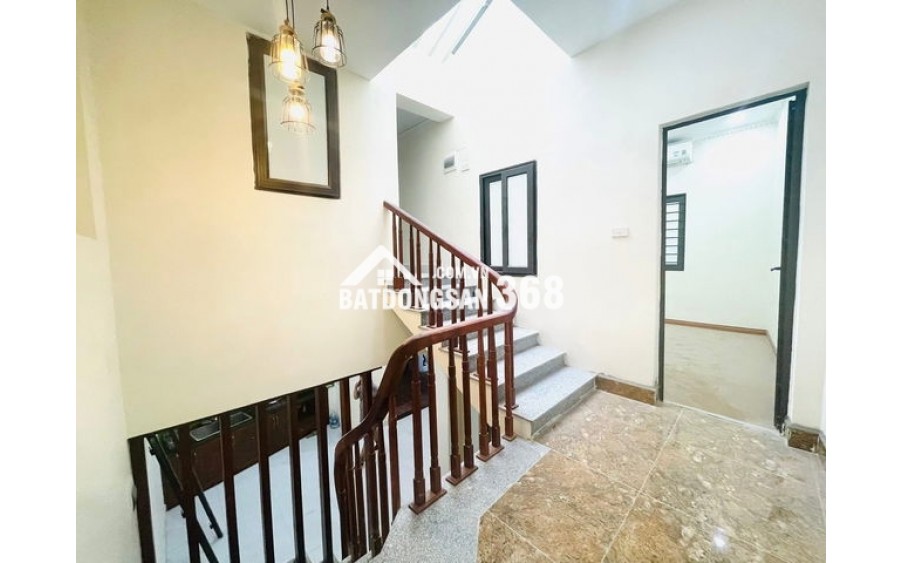 RẺ NHẤT THÁI THỊNH ĐỐNG ĐA 7.8 TỶ 51M NGÕ NÔNG VÀI BƯỚC RA MP THÁI THỊNH, CHỈ VIỆC XÁCH VALI VỀ Ở