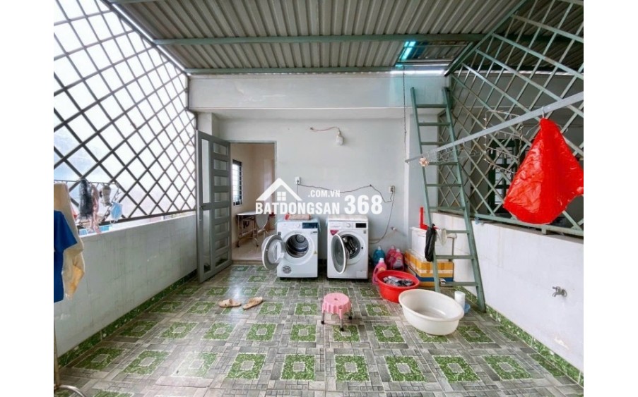 NHÀ LÔ GÓC PHẠM VĂN CHIÊU THÔNG THOÁNG, YÊN TĨNH, SẠCH SẼ 8.6VND