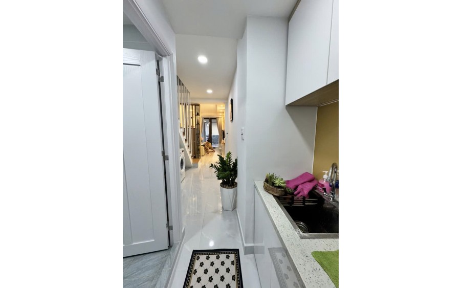 Bán nhà Pn p1 phan đình phùng, hẻm xe hơi, 25 m2 1 trệt 1 lầu, sổ tại nhà giá 4,95 tỉ