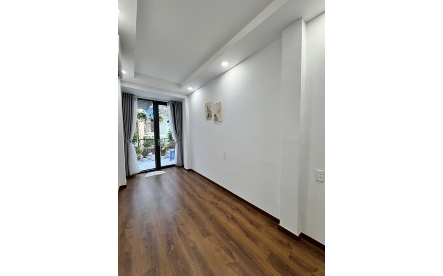 Bán nhà Pn p1 phan đình phùng, hẻm xe hơi, 25 m2 1 trệt 1 lầu, sổ tại nhà giá 4,95 tỉ