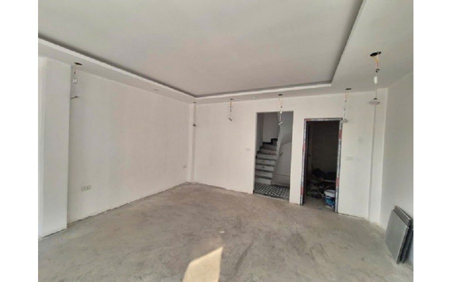 Bán nhà Định Công Hạ- Hoàng Mai, DT 37m x 7 tầng. Thang máy, ô tô đỗ cửa, kinh doanh