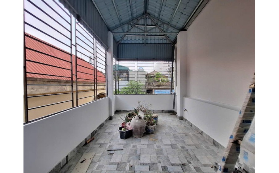 Bán nhà Định Công Thượng, DT 51m x 4 tầng. Ngõ ô tô tránh, kinh doanh, văn phòng