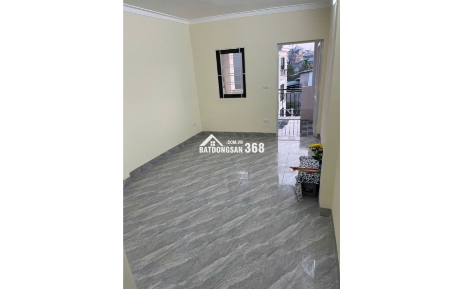 Bán nhà Thanh Lân – Hoàng Mai, DT 30m x 4 tầng, lô góc, ô tô qua nhà