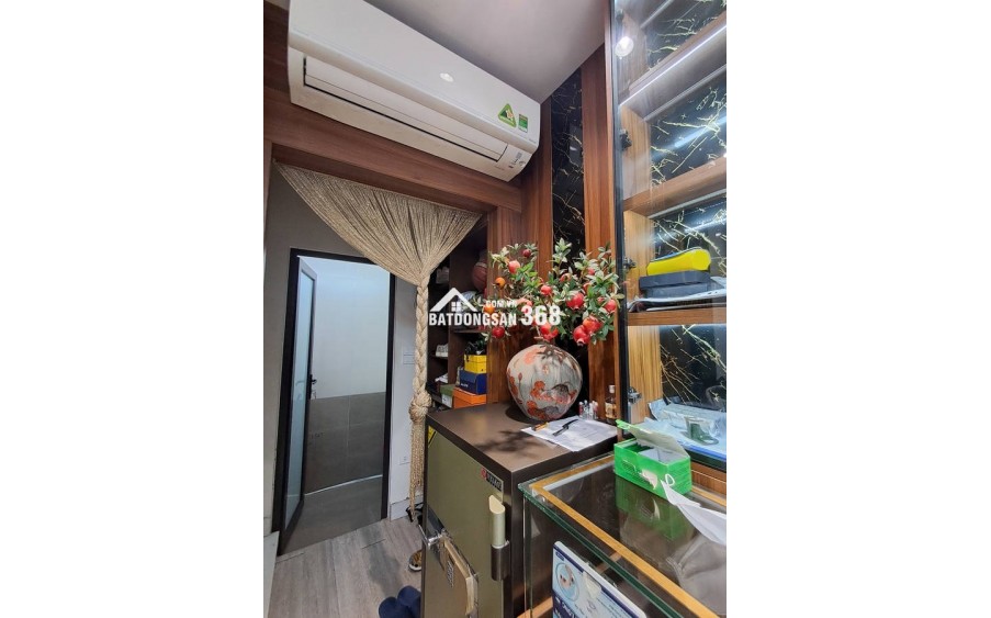 BÁN NHÀ MẶT PHỐ LẠC LONG QUÂN, TÂY HỒ. 30M2 5T MT 4M GIÁ 18 TỶ- 0978834597. SIÊU PHẨM MẶT PHỐ TÂY HỒ - DÒNG TIỀN CỰC HIẾM - KINH DOANH ĐỈNH CAO