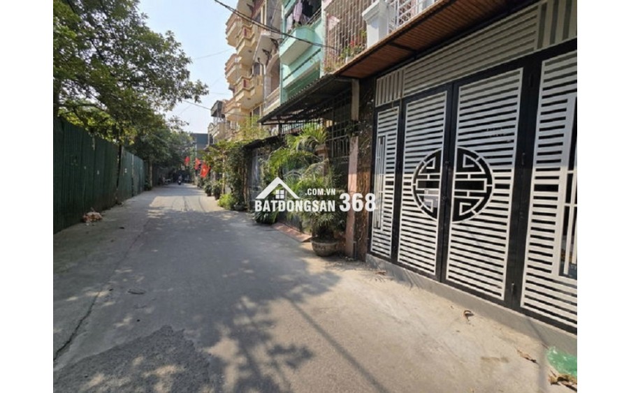 Lĩnh Nam - Hoàng Mai 50m x 4 tầng, trước nhà ô tô tránh, kinh doanh đỉnh, giá hợp lý