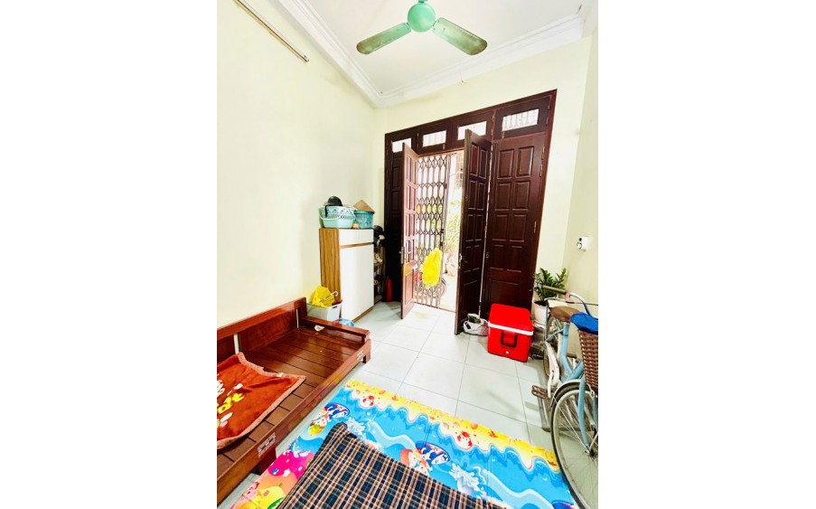 Bán nhà Nam Dư - Lĩnh Nam - Hoàng Mai, DT 33m x 4 tầng, Ô tô vào nhà, ngõ thoáng