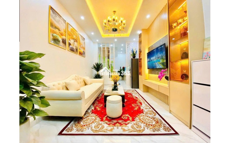 BÁN NHÀ  Quan Thổ 31m2,4 tầng  mặt tiền3.5 m 7.2 tỷ Đống Đa Hà Nội