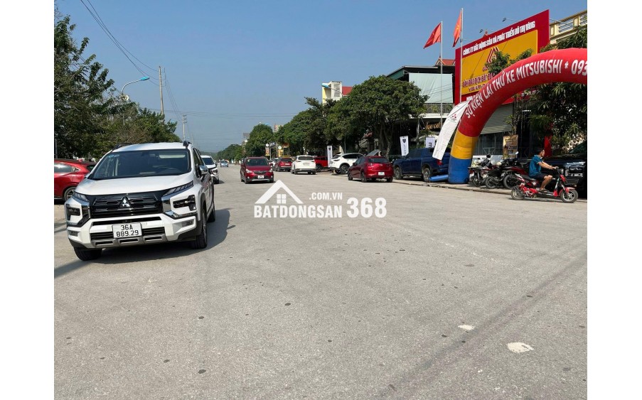 Cần tiền bán gấp lô đất 80m2 TĐC Hải Yến, cạnh TTTM VinCom thị xã Nghi Sơn, TH. Giá chỉ 2.4 Tỷ.