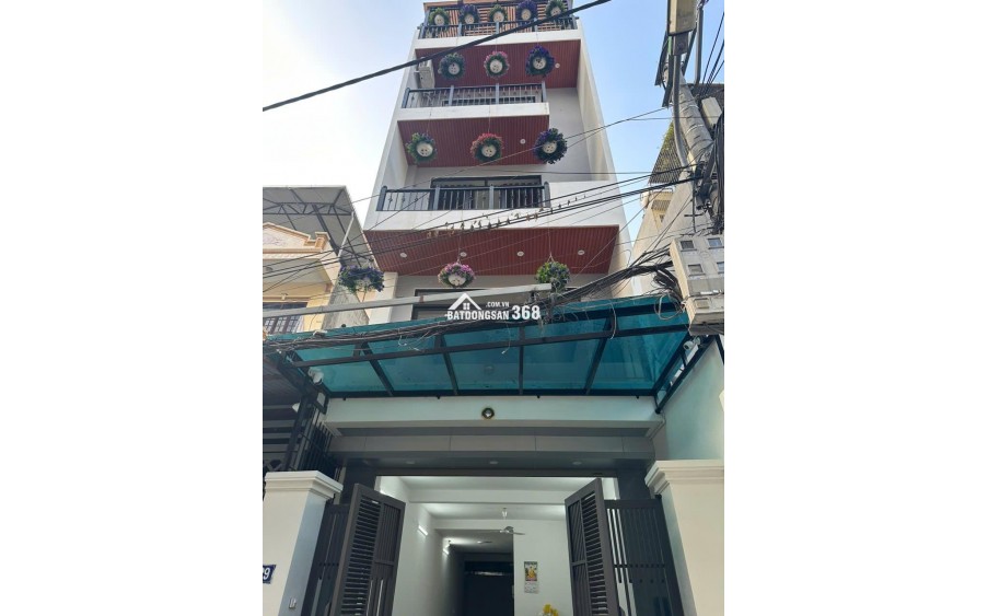 Chính chủ cho thuê nhà diện tích lên tới 290 m2, 3 tầng mới xây dc 6 tháng, oto tránh trước nhà, đỗ vào nhà oto 7 chỗ , giá 30tr/1 tháng