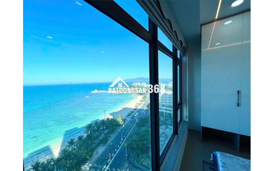 Bán nhanh căn view biển nội thất mới 100% hiện đại Mường Thanh Viễn Triều