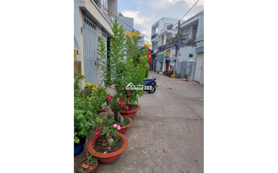 Bán nhà  gần Phú Mỹ Hưng,Huỳnh Tấn Phát,Phú Thuận,Quận 7, giá chỉ 3,95 tỷ.gọi ngay 0849131413 xem nhà