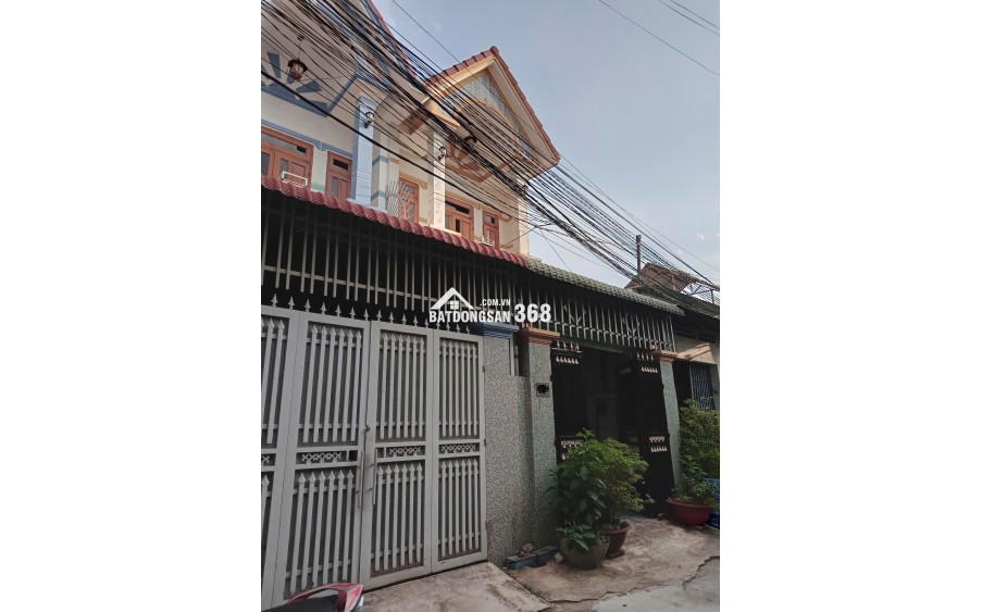 Nhà 2 tầng, rộng 81m2 mà giá chỉ dưới 4 tỷ