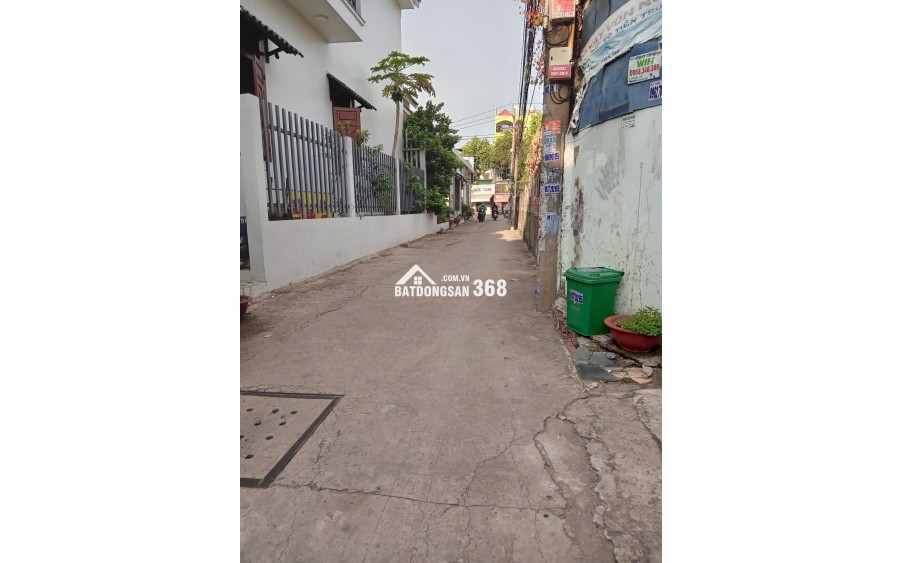 Nhà 2 tầng, rộng 81m2 mà giá chỉ dưới 4 tỷ