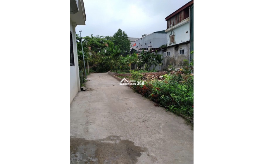 Bán đất thôn 3 Vạn Phúc - Thanh Trì, Hà Nội. DT 58m, MT 8.3m. Ô tô tải vào tận đất