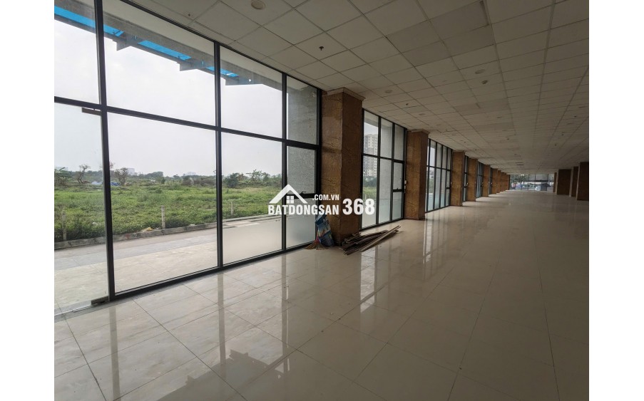 Cho thuê mặt bằng kinh doanh 1000m2 tầng 1 cụm chung cư văn phòng quốc hội đường Trịnh Văn Bô