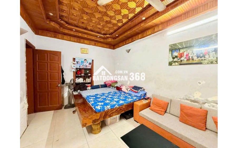 Chính chủ cần bán gấp nhà Hoàng Văn Thái 50m giá 13 tỷ khu phân lô quân đội , ô tô tránh