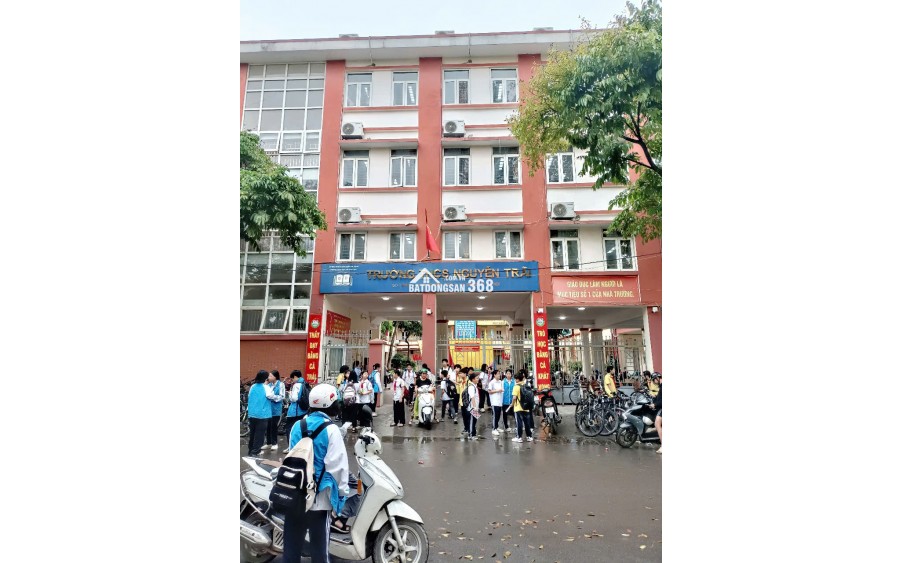 VÍP Lô góc Bà Triệu,Hà Đông,Dt 35m,4 tầng, giá 6 tỷ. Gần Ôtô, kinh doanh