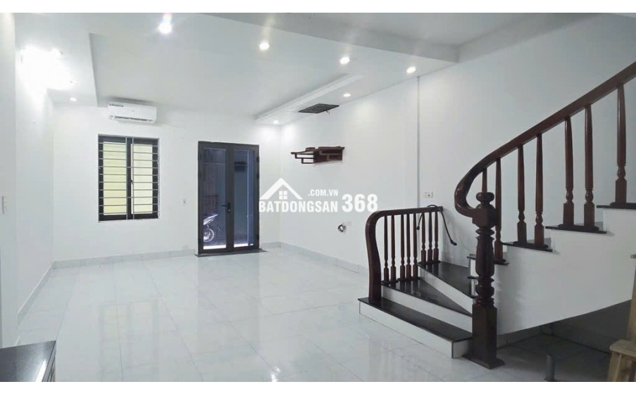 Bán Nhà Tam Trinh Xây Mới 2 Tầng 2 Phòng Ngủ Giá 2.68 Tỷ Nhà Chưa Sổ