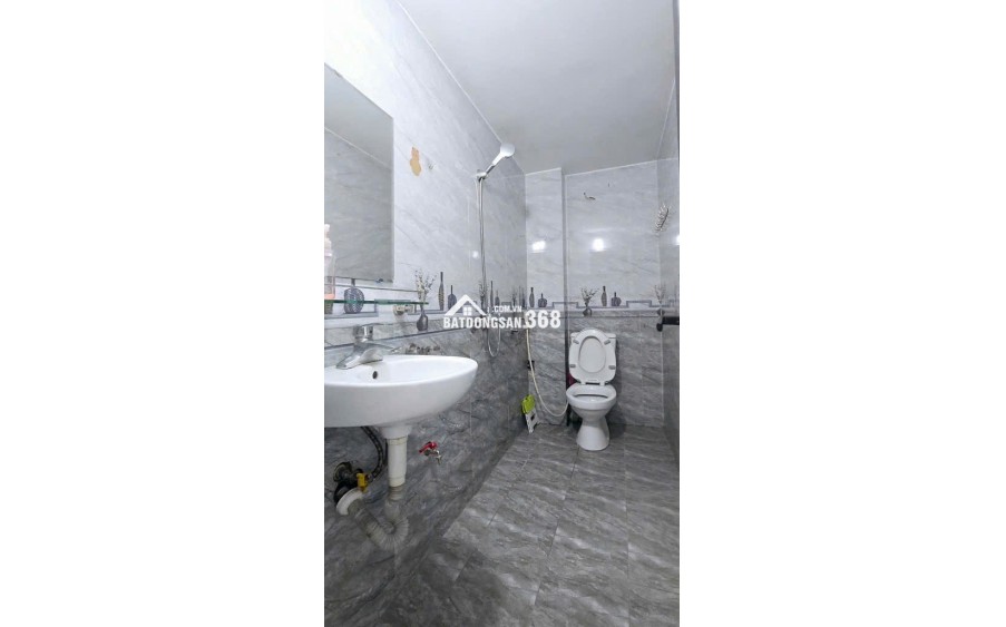 Bán Nhà Tam Trinh Xây Mới 2 Tầng 2 Phòng Ngủ Giá 2.68 Tỷ Nhà Chưa Sổ