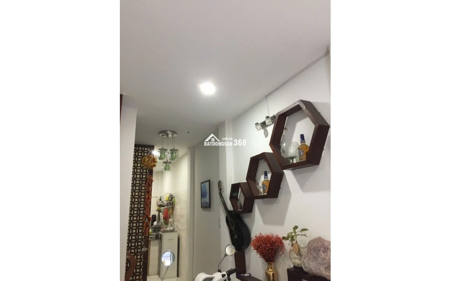 HIẾM BÁN GẤP! NHÀ 2 TẦNG KIỆT Ô TÔ, HẢI CHÂU, GẦN MẶT TIỀN, CHỈ 2,95 TỶ BỚT LỘC