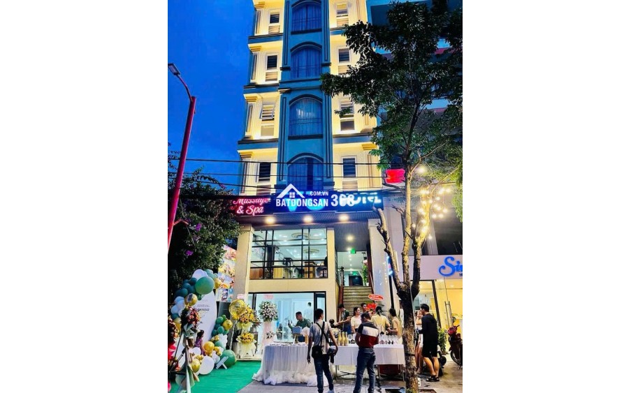 Khách sạn Khu Phố Tây Tp Đà Nẵng