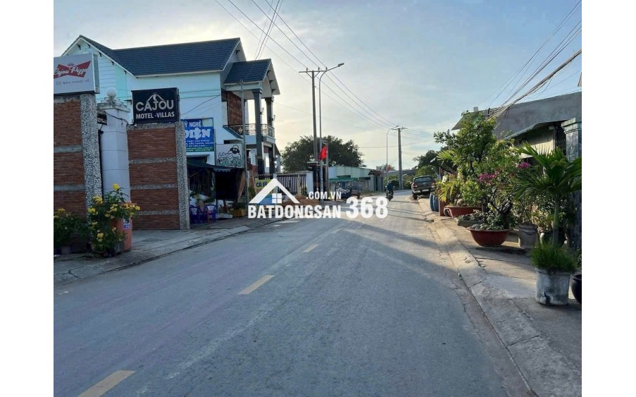 Đất ngộp TT Đức Hòa 65m2 đường 5M, 880TR CHỐT