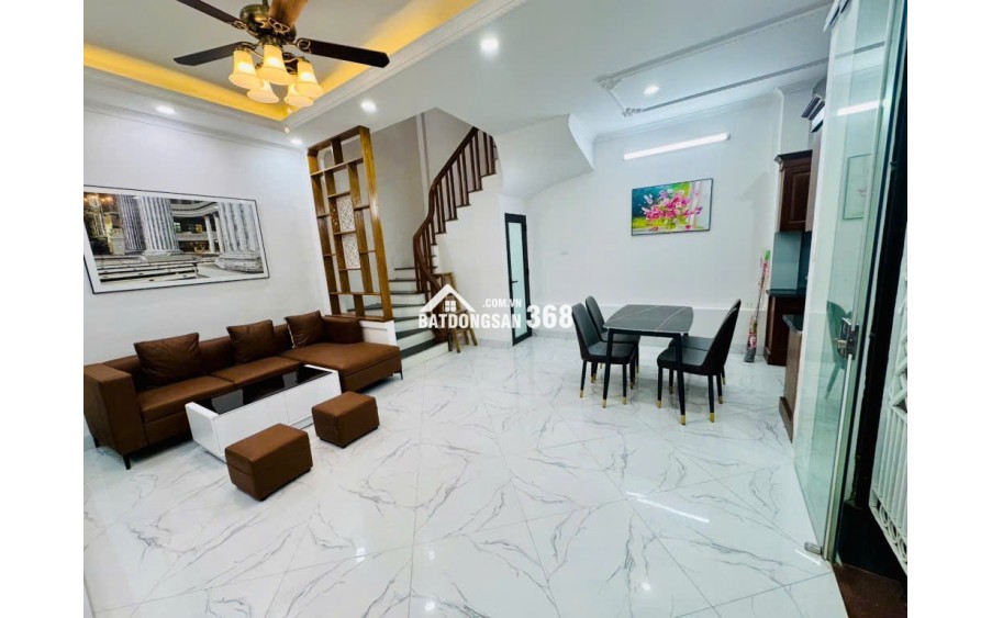 Bán Nhà Nam Dư Lĩnh Nam 39m 5 Tầng 4  phòng Tặng Hết Nội Thất Sổ Đỏ Riêng
