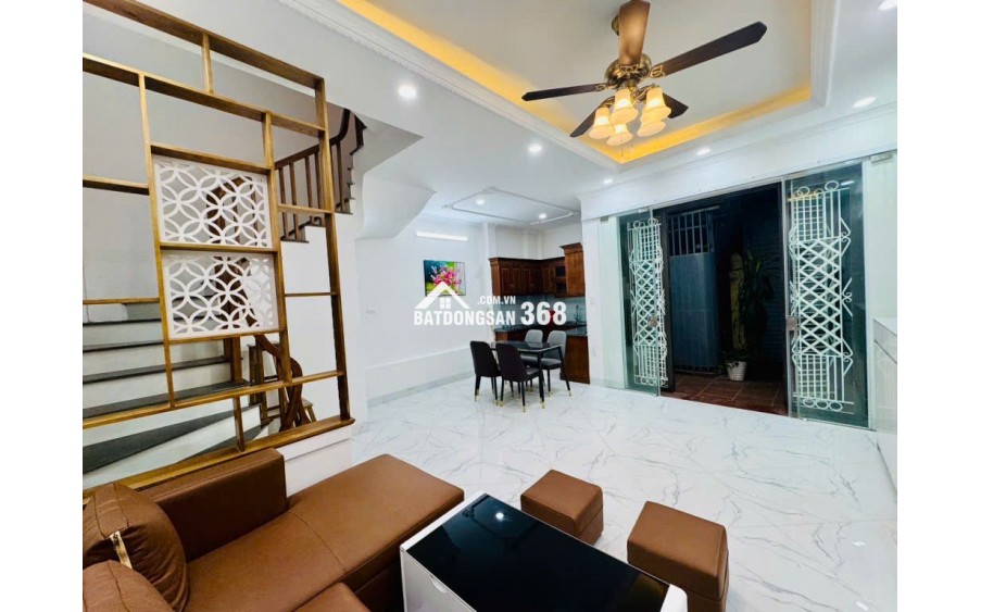 Bán Nhà Nam Dư Lĩnh Nam 39m 5 Tầng 4  phòng Tặng Hết Nội Thất Sổ Đỏ Riêng