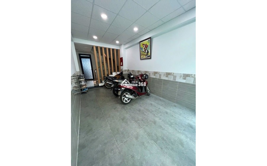 Bán nhà 1 trệt 3 lầu Gò Vấp cách đường 150m, có thể làm văn phòng, để ở kết hợp cho thuê