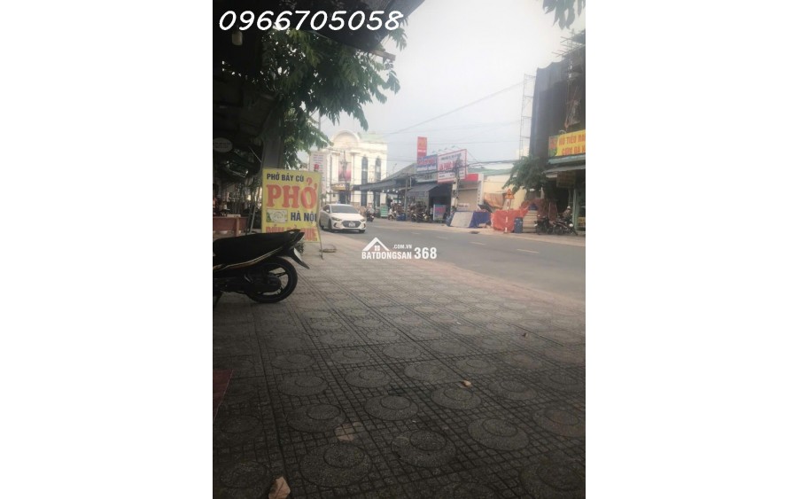 Sang gấp mặt bằng đang kinh doanh quán phở tại Đường D8, Thuận Giao , Thuận An, Bình Dương