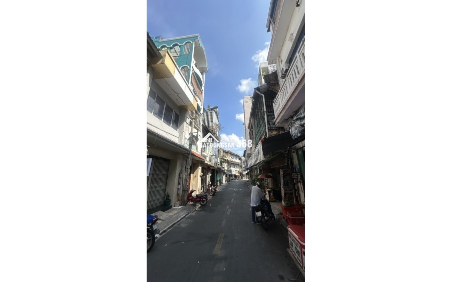 THỦ ĐỨC – NHÀ HXH ĐƯỜNG SỐ 1 – GẦN CẦU VƯỢT LINH XUÂN – CHỈ NHINH 3TỶ