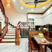 Chính chủ cần bán gấp nhà Hoàng Văn Thái 50m giá 13 tỷ khu phân lô quân đội , ô tô tránh