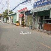 Bán gấp nhà mặt phố tại Lê Văn Khương, 53m2 ,4,9ti