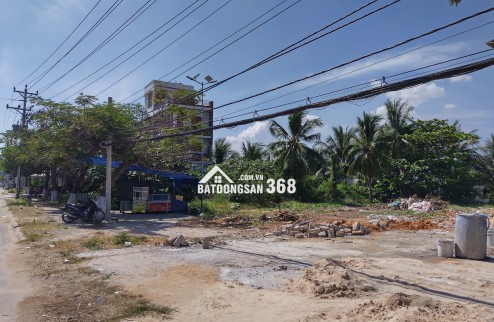 Cần bán 2 lô mặt tiền trung tâm Phan Thiết 663 m2