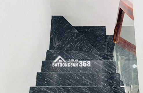 BÁN NHÀ PHAN CHU TRINH - HV CÁN BỘ- HXH - 42M2 (3.95X10) - 2 TẦNG - 3 PN - SỔ VUÔNG - GIÁ CHỈ 4.7 TỶ