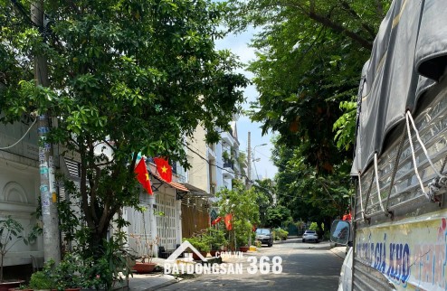 TOÀ NHÀ 7 TẦNG CÓ HẦM PHẠM HUY THÔNG, BAO GỒM 16 PHÒNG CHO THUÊ.