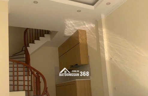 BÁN NHÀ CỔ LINH, ĐÀM QUANG TRUNG, GẦN TTTM AEON, NGÕ THÔNG, Ô TÔ ĐỖ CỬA, 5 TẦNG, XÂY MỚI.