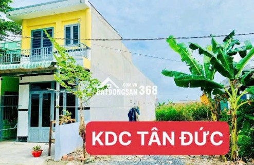 Với 1 tỷ3 là sở hữu lô đất ecocity TT. ĐỨC HOÀ, kdc đông đúc hiện hữu, an cư kinh doanh
