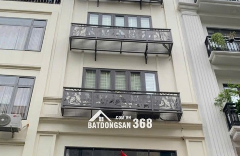 Bán nhà đẹp Văn Phú ngõ thông thoáng 2 ô tô tránh 4 tầng 59m2, tặng toàn bộ
 nội thất cao cấp giá chào 11,9Tỷ