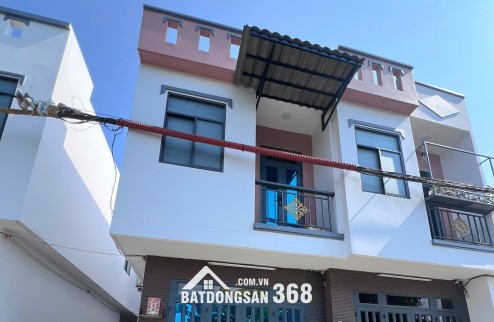 Chính chủ bán nhà 2 tầng gần chợ, sổ hồng riêng, dân cư đông, giá chỉ 750 triệu!
