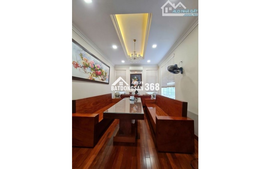 Biệt Thự Vị Trí Vàng 3 MT Nguyễn Thành Ý, P.Đakao, Quận 1 - 12.50 x 19m - CN: 239m2 - 140tỷ TL